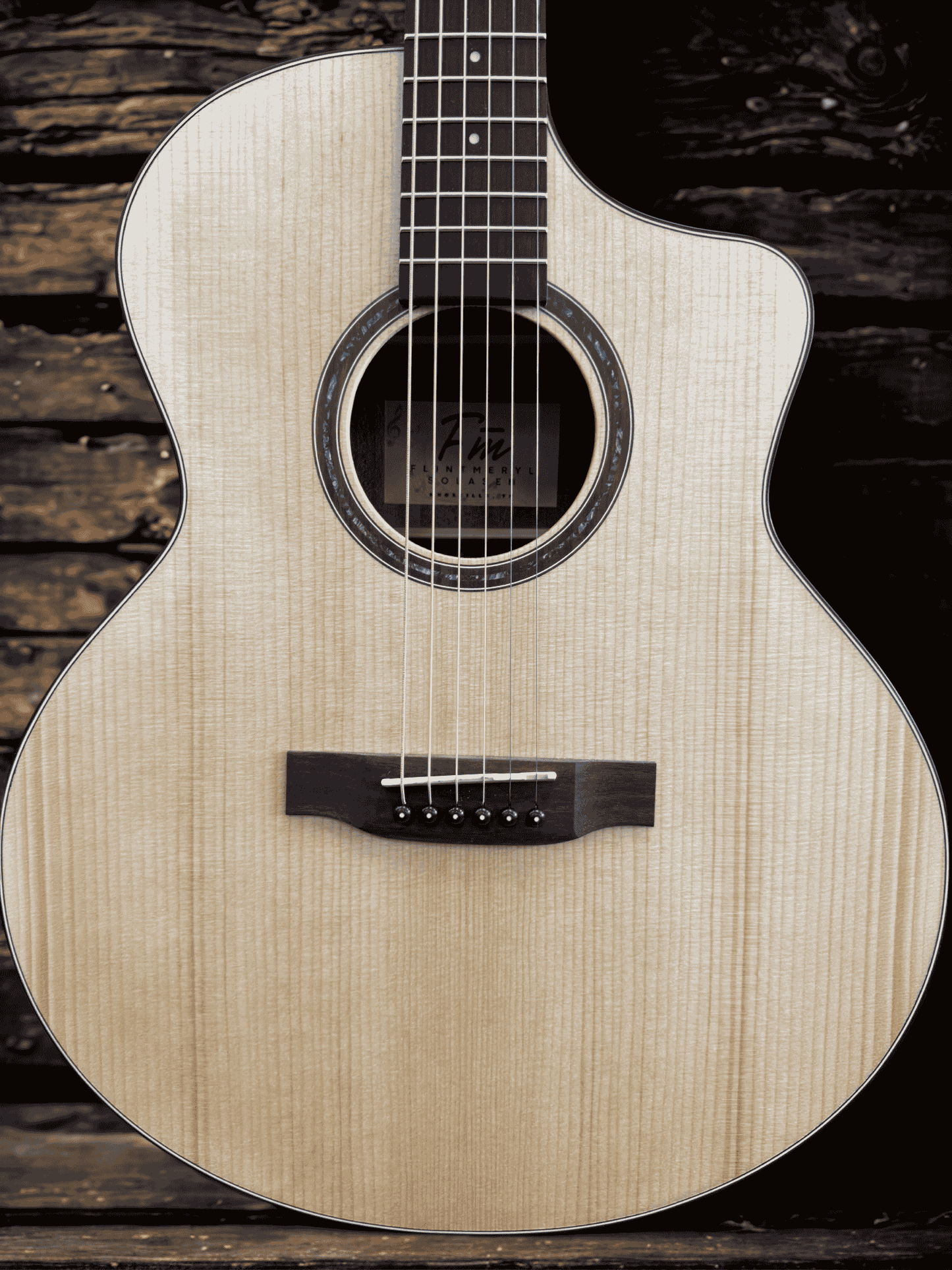 FlintMeryl Solasen – Jumbo Fingerstyle Acoustic Guitar